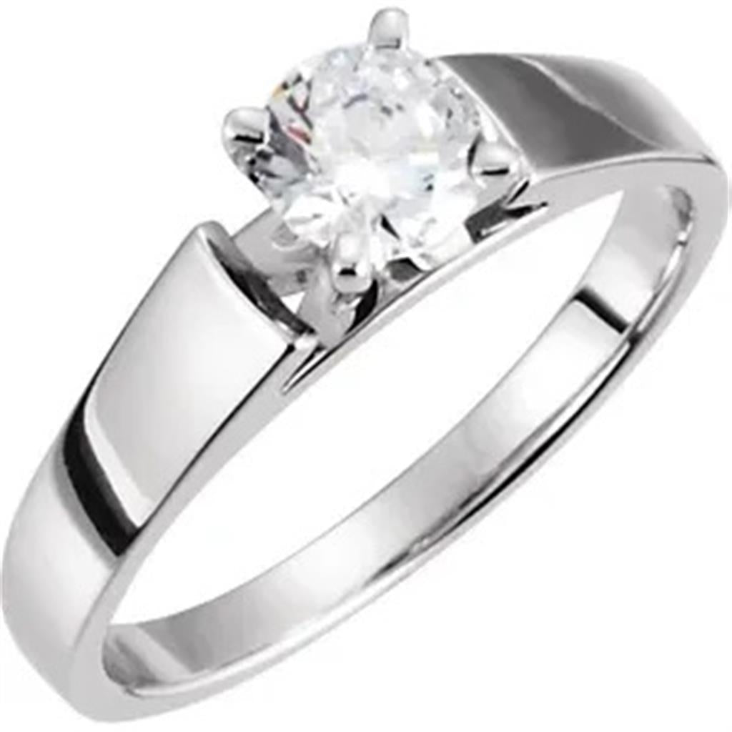 Solitare Style Diamond Engagement Ring14 Karat Gold Yellow