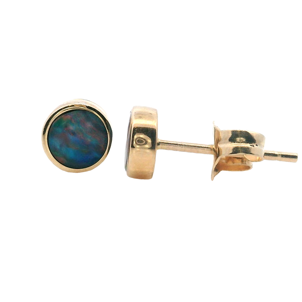 14 Karat Gold Yellow October Stud Earrings Round Opals
