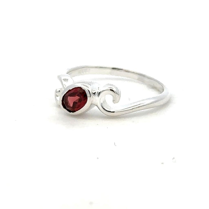 Solitare Style Rings Silver with Stones .925 White with Garnet Mozambique size 7
