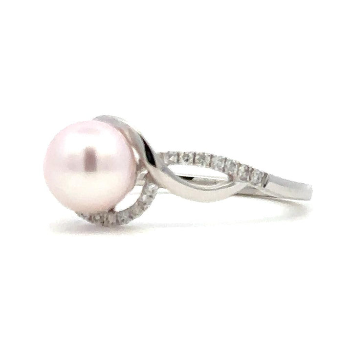 Free Form Style Pearl Ring 14 KT White with Akoya Pearl & Diamonds Accent size 8