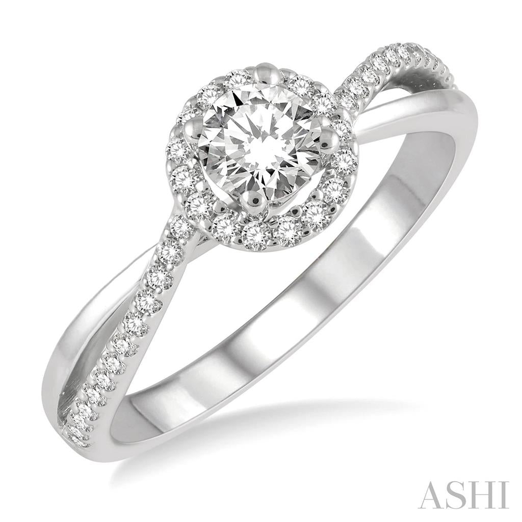 Halo Style Diamond Engagement Ring14 Karat Gold White