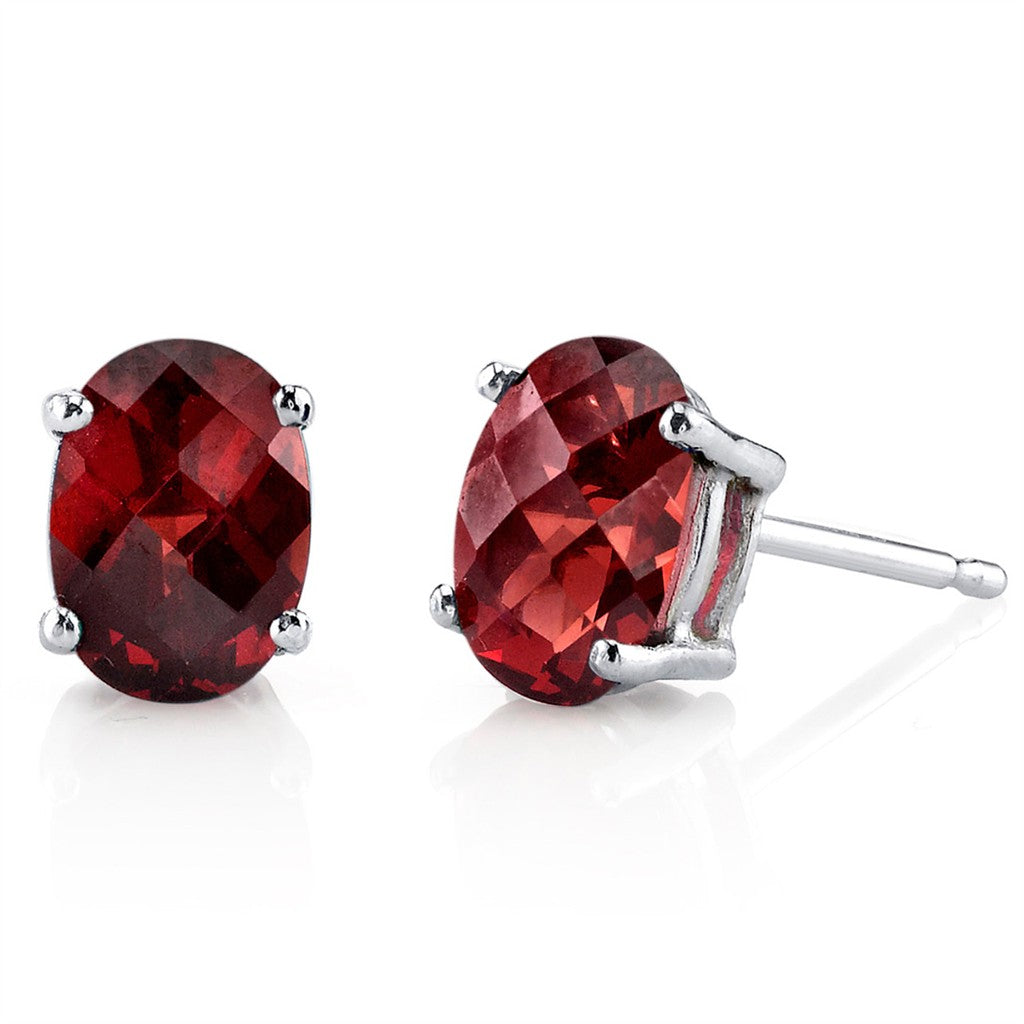 14 Karat Gold White Stud Earrings Oval Garnet Mozambiques