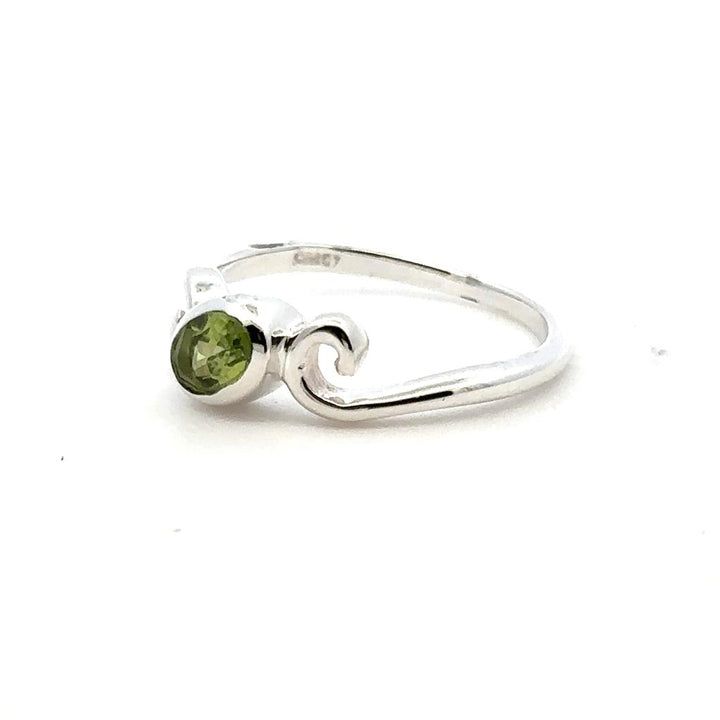 Solitare Style Rings Silver with Stones .925 White with Peridot size 7