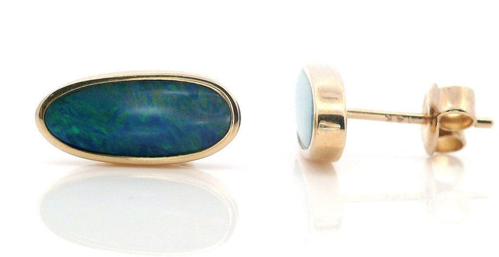 14KT Yellow Gold Oval Opal Stud Earrings