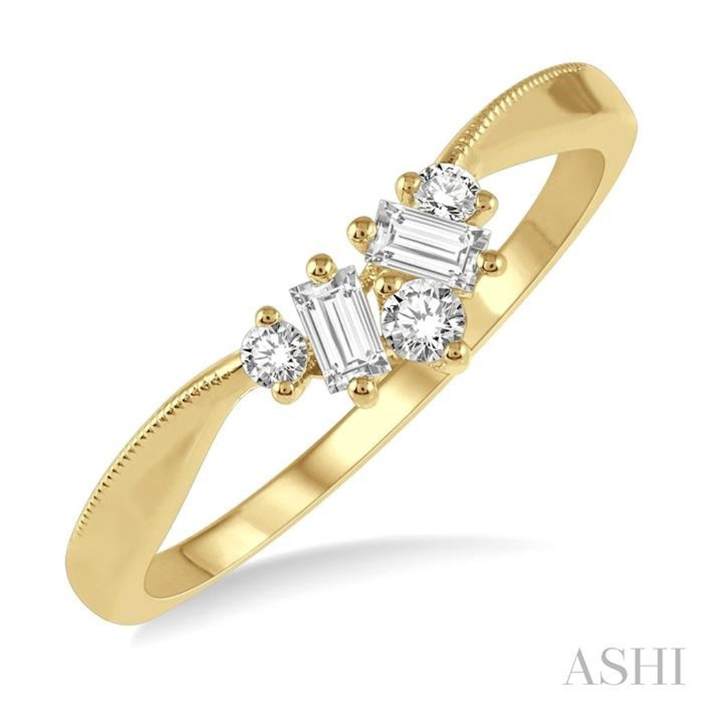 Curved Baguette and Round Diamond 14KT Yellow Gold Band