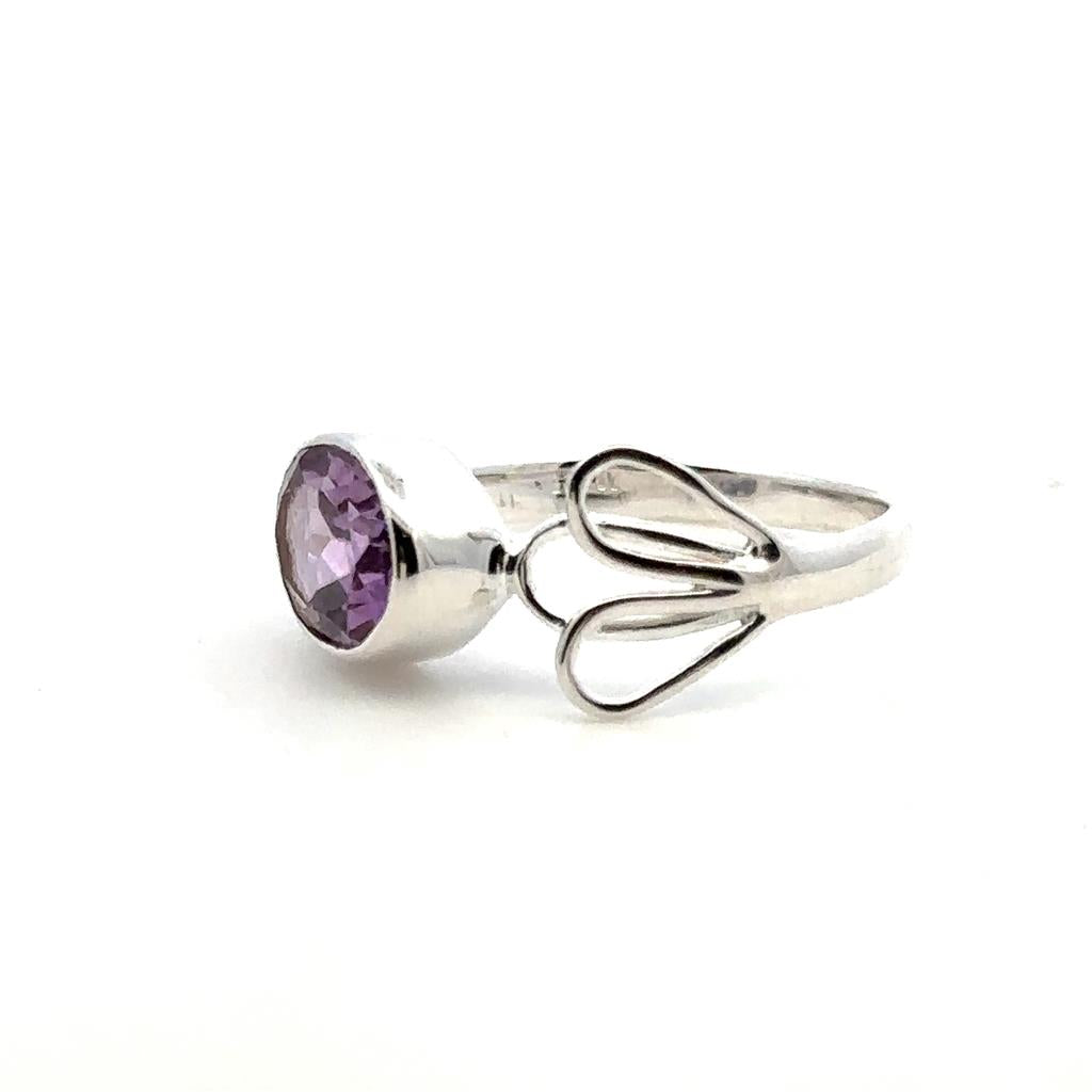 Flower Style Rings Silver with Stones Sterling Silver White with Amethyst size 7