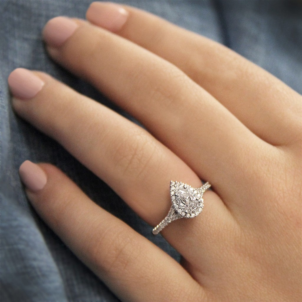 Halo Style Diamond Engagement Ring 14 Karat Gold White 
(Center Stone Not Included)