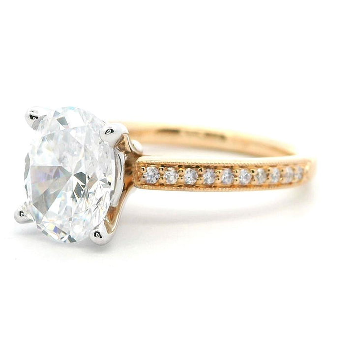 Solitare Accent Style Diamond Engagement Ring 18 Karat Gold Yellow 
(Center Stone Not Included)