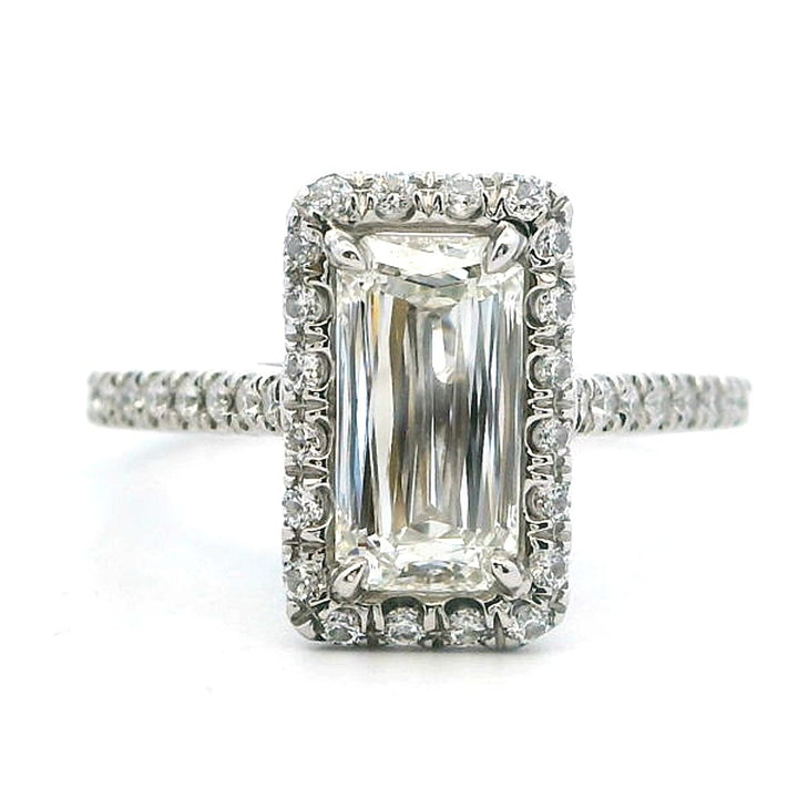 Halo Style Diamond Engagement RingPlatinum White