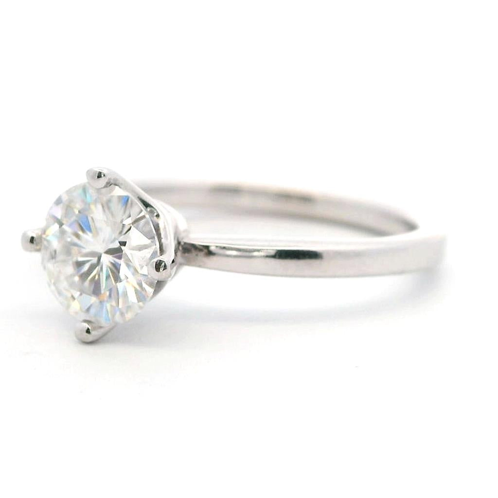 1 Carat Solitare Style Engagement Ring White 14 Karat Gold With A Moissanite Center Stone