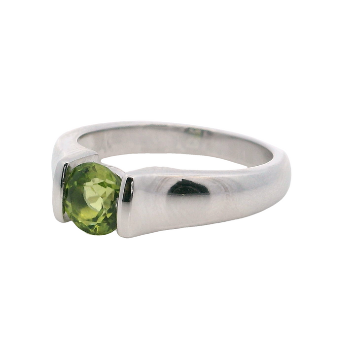 Solitare Style Rings Silver with Stones Sterling Silver White with Peridot size 7.25