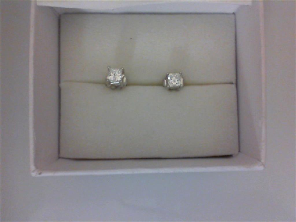 Diamonds Single Stone Stud Earrings 14 KT White 0.75 Carat Total Weight
