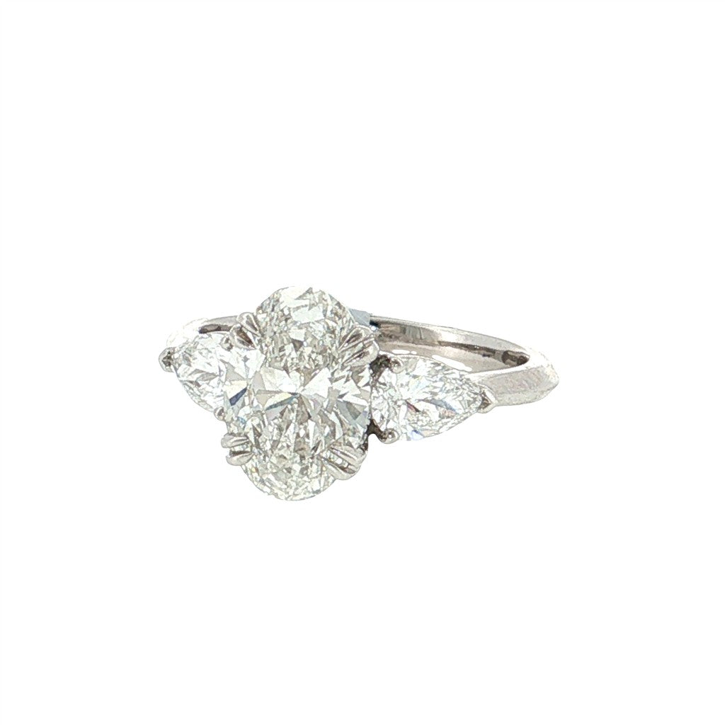 Lab Diamond Engagement Ring