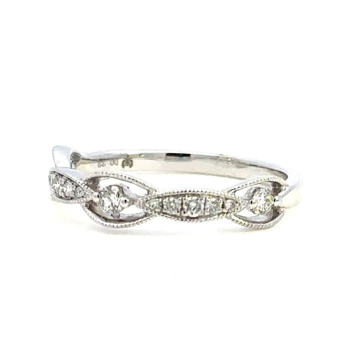 Promise Style Fashion Ring 14 Karat White with Diamonds size 7