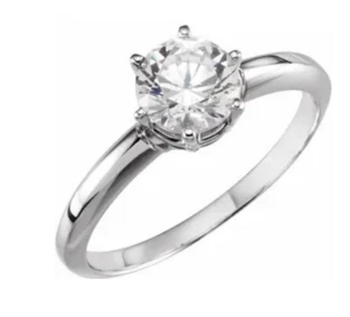 1 Carat Solitare Style Engagement Ring White 14 Karat Gold Size 6 1.00 Carat Round Cubic Zirconia