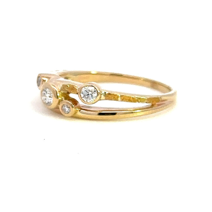 Contemporary Style Fashion Ring Womens 14 Karat Gold & Alaskan Gold Nugget Yellow with Diamonds size 6.25