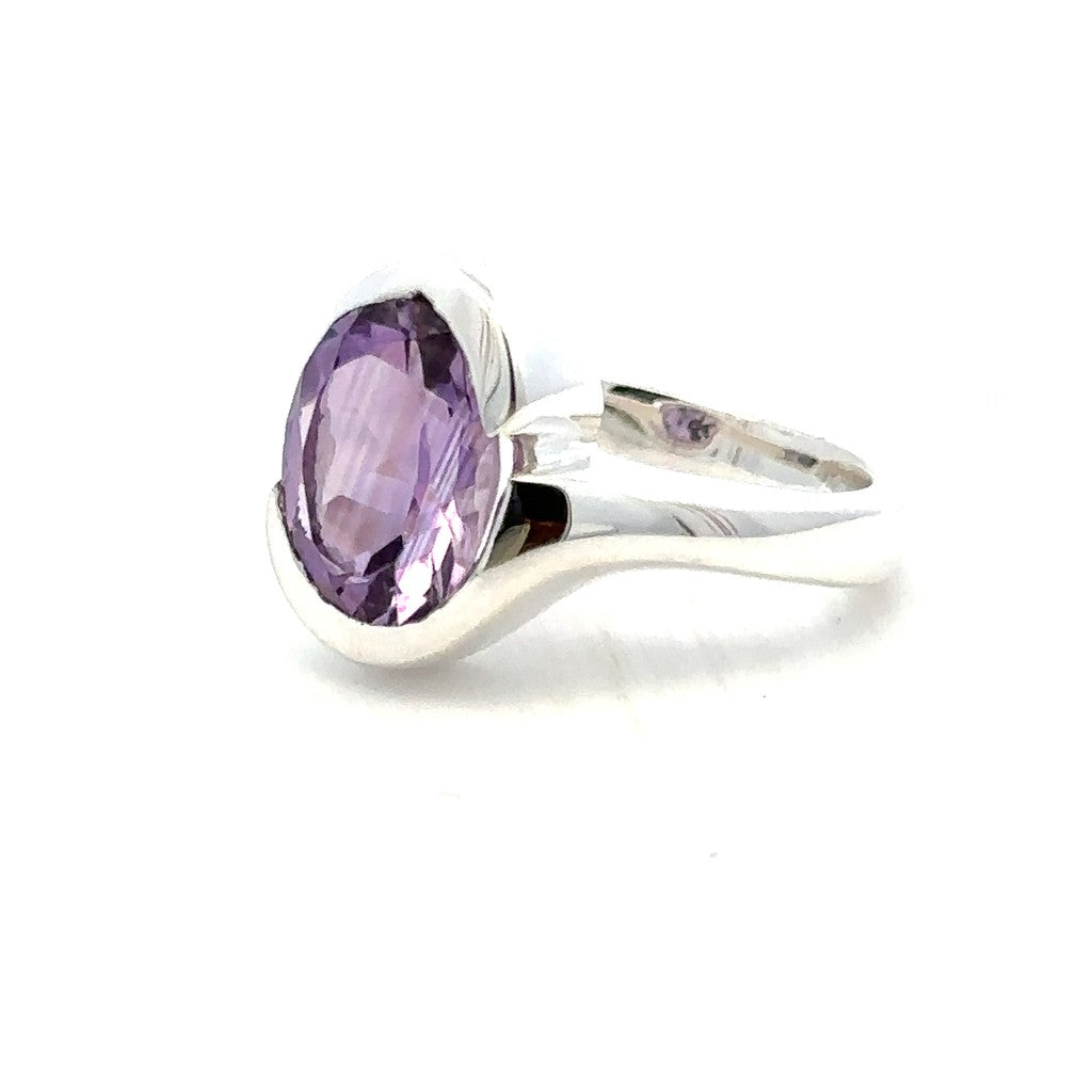 Fashion Style Rings Silver with Stones Sterling Silver White with Amethyst size 7