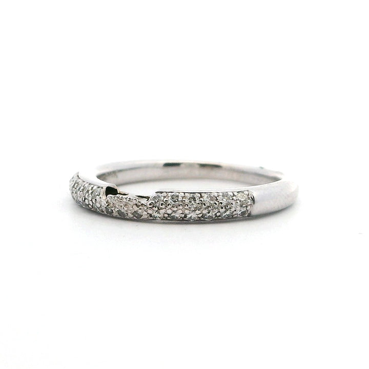 Fitted Style Diamond Wedding Band 14 Karat Gold White with Diamonds size 5.5