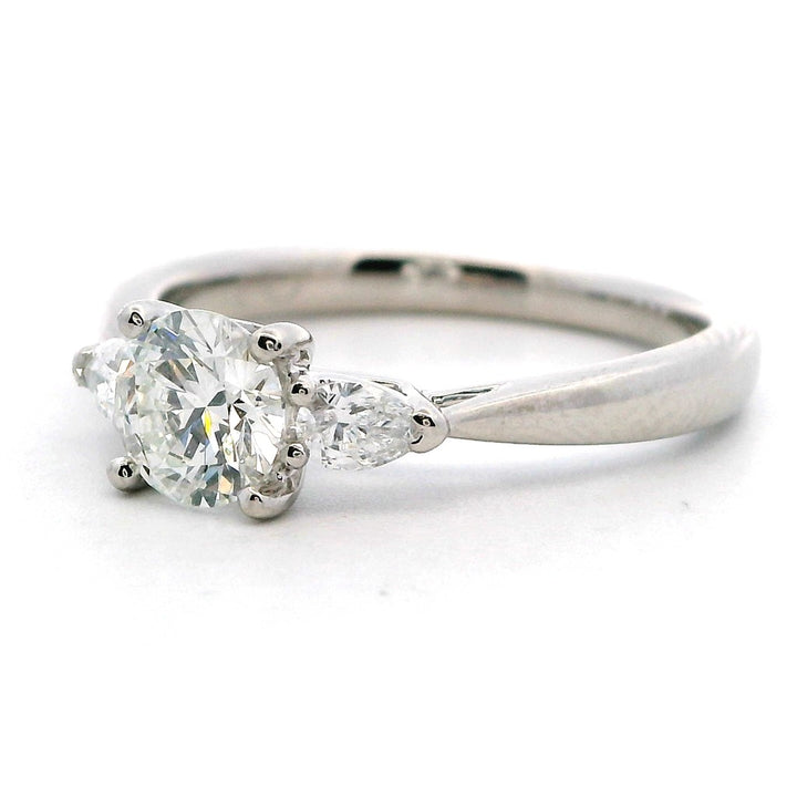 Three Stone Style Diamond Engagement RingPlatinum White