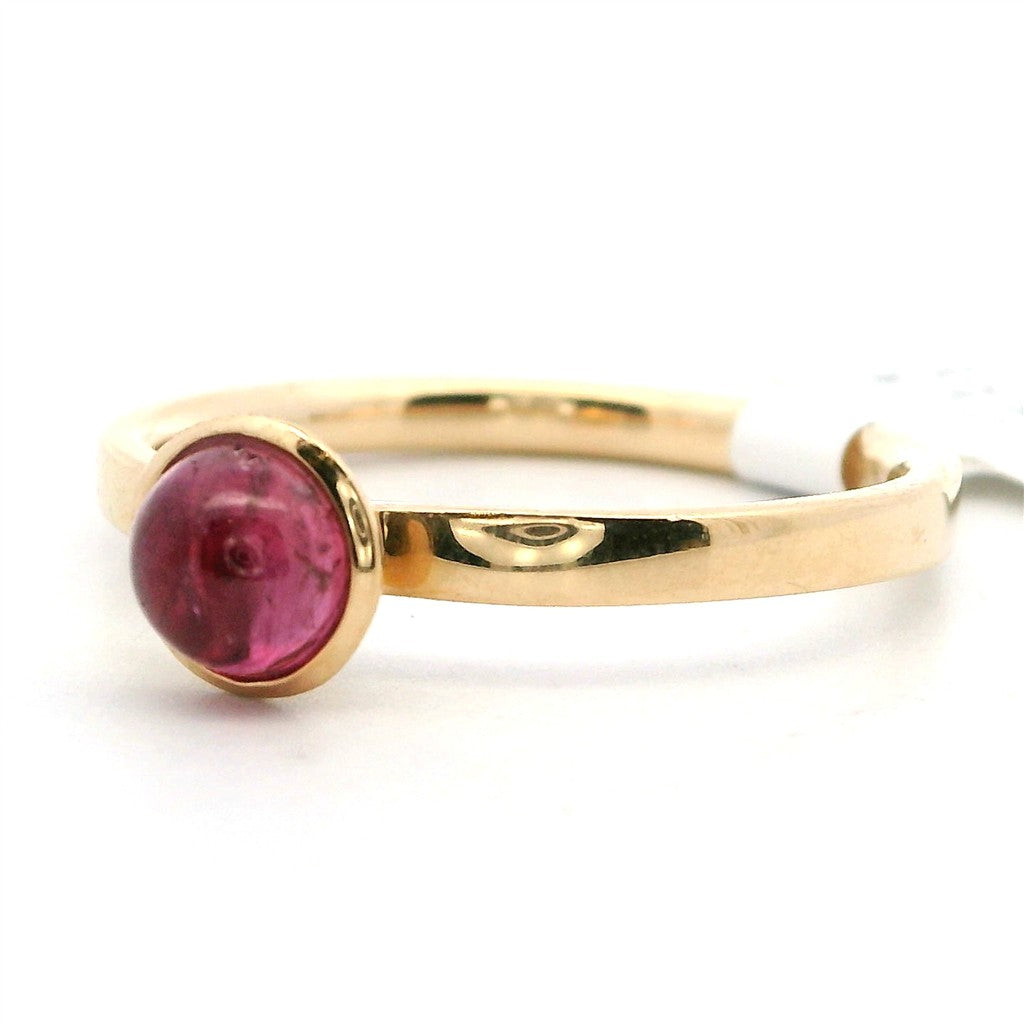 Solitare Style Colored Stone Ring 14 Karat Yellow with Sapphire size 7