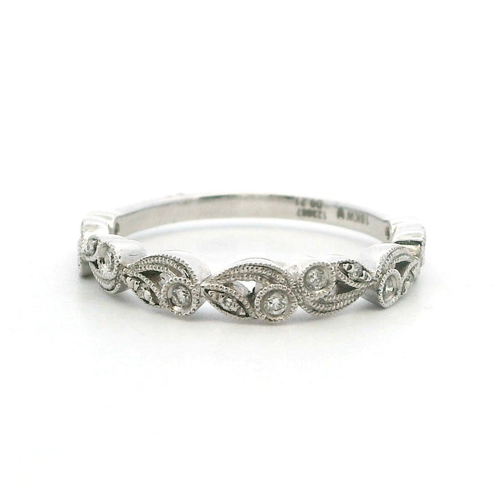 1/2 Anniversary Style Diamond Wedding Band 18 Karat Gold White with Diamonds size 6.5