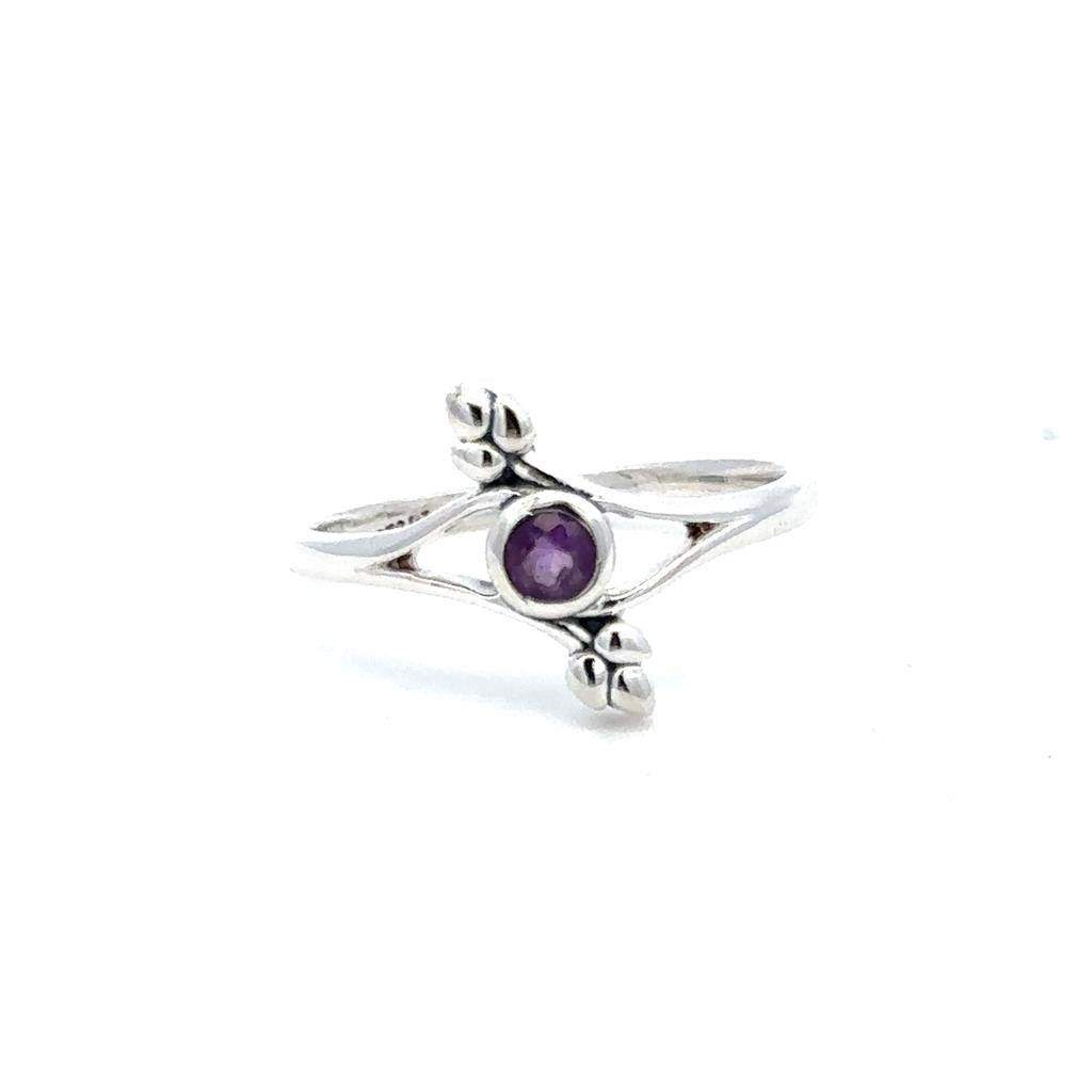 Split Shank Style Rings Silver with Stones .925 White with Amethyst size 6