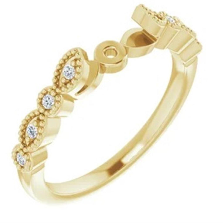 Solitare Accent Style Diamond Engagement Ring 14 Karat Gold Yellow 
(Center Stone Not Included)