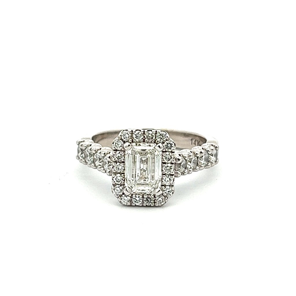 Halo Style Lab Diamond Engagement Ring14 Karat Gold White