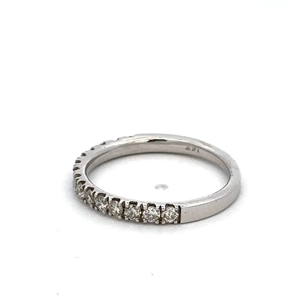 1/2 Anniversary Style Diamond Wedding Band 14 Karat Gold White with Diamond size 6