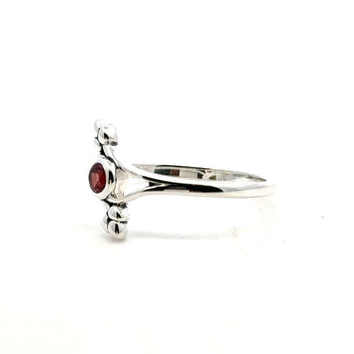 Split Shank Style Rings Silver with Stones Sterling Silver White with Garnet Mozambique size 6