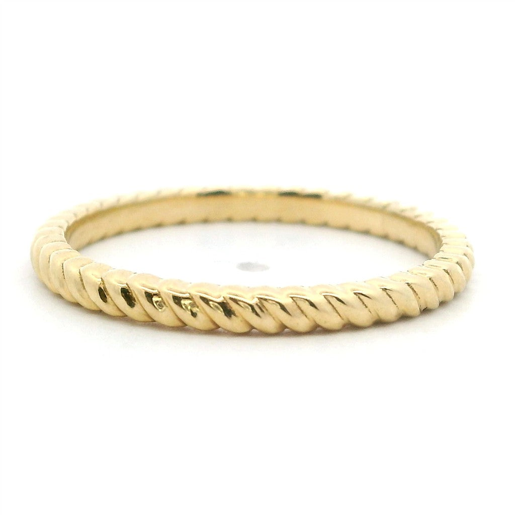 Stack-Able Fashion Ring 2 mm wide 18 Karat Gold Yellow Size 7