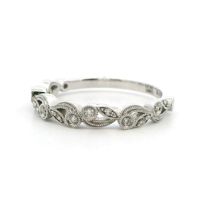 1/2 Anniversary Style Diamond Wedding Band 18 Karat Gold White with Diamonds size 6.5