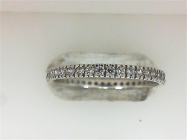 Diamond Wedding Band <14 kt> White with Diamonds size 7