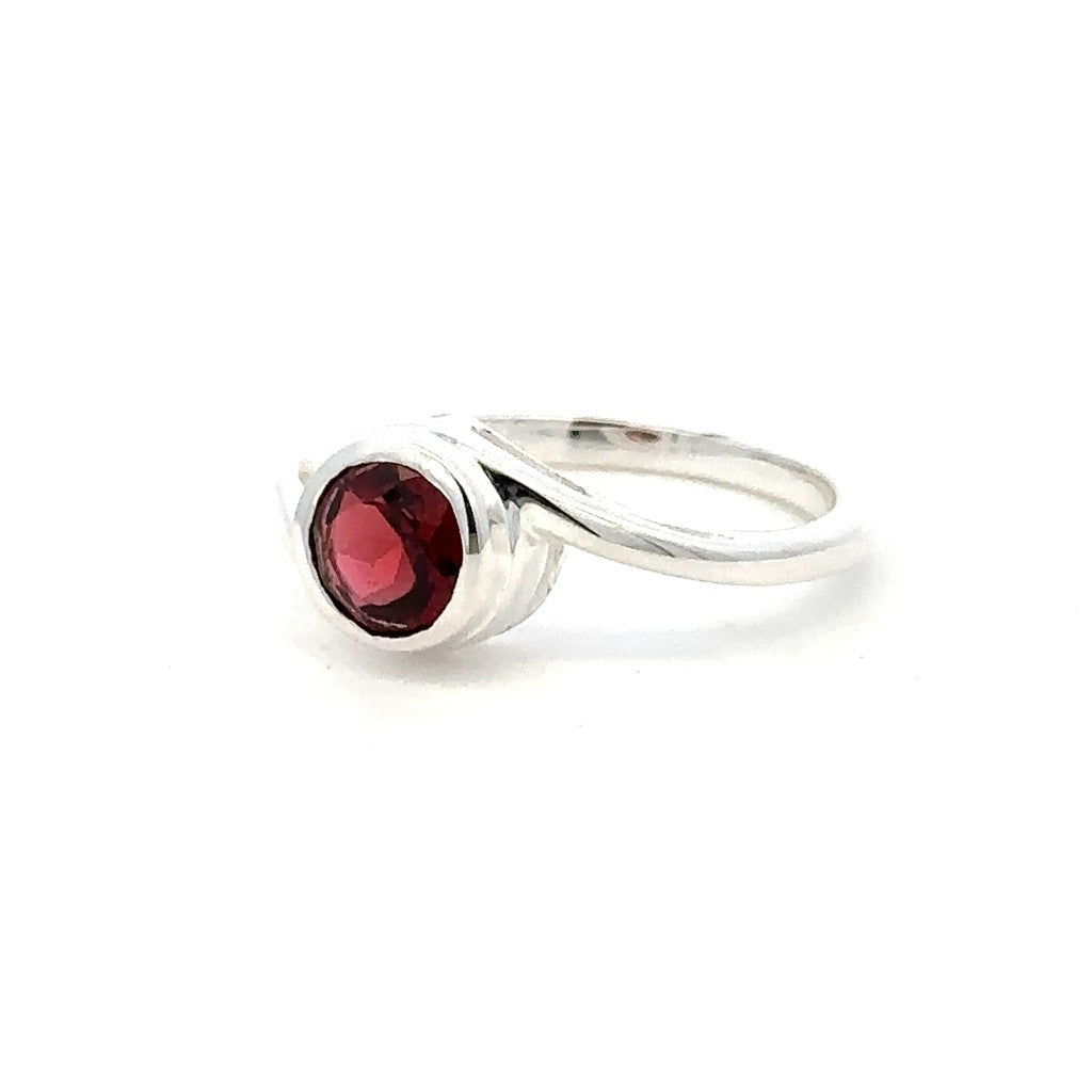 Solitare Style Rings Silver with Stones Sterling Silver Silver with Garnet Mozambique size 6