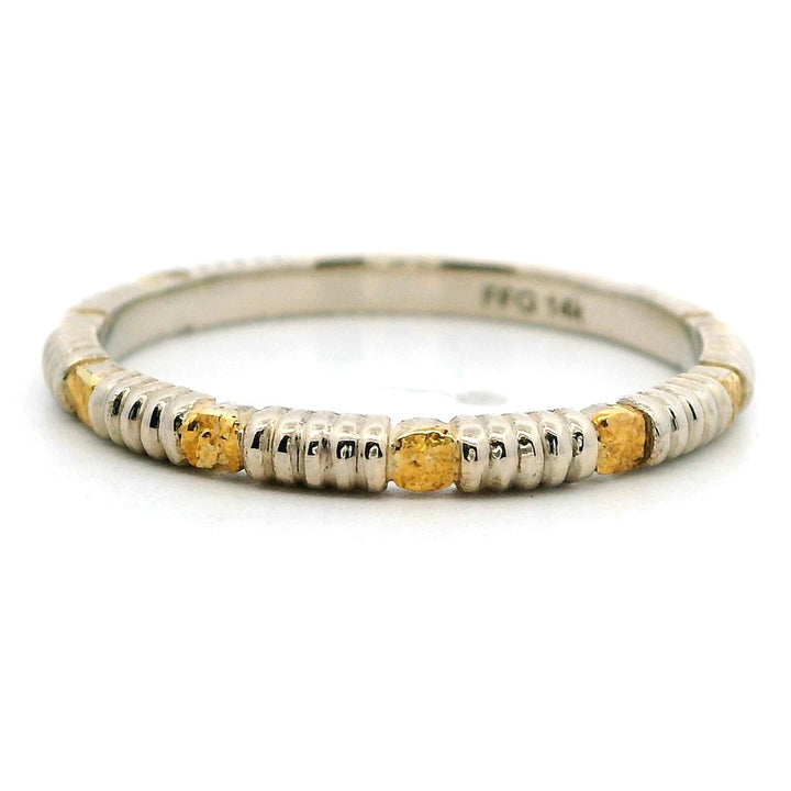 Stack-Able Style Fashion Ring Womens 14 Karat Gold & Alaskan Gold Nugget Two Tone size 7