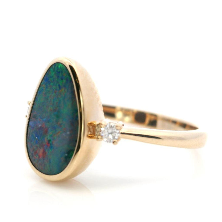 Free Form Style Colored Stone Ring 14 Karat Gold Yellow with Opal & Diamonds Accent size 8