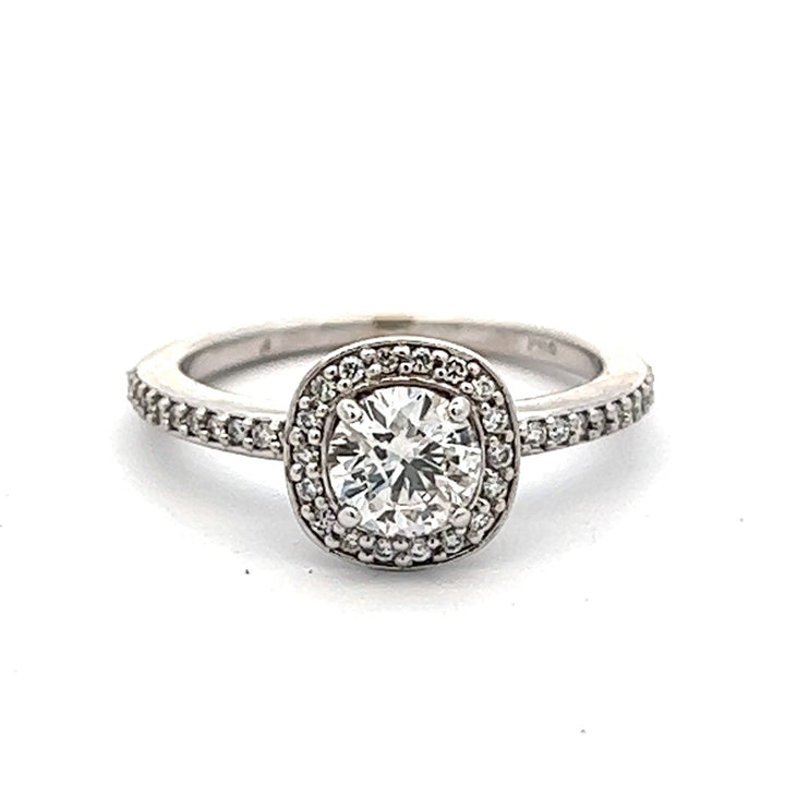 Halo Style Diamond Engagement Ring14 Karat Gold White