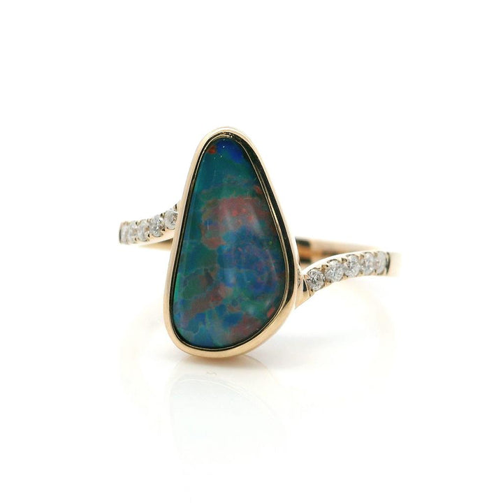 Free Form Style Colored Stone Ring 14 Karat Gold Yellow with Opal & Diamond Accent size 7