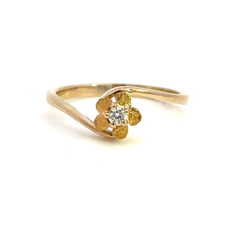 Contemporary Style Fashion Ring Womens 14 Karat Gold & Alaskan Gold Nugget Yellow with Diamond size 8