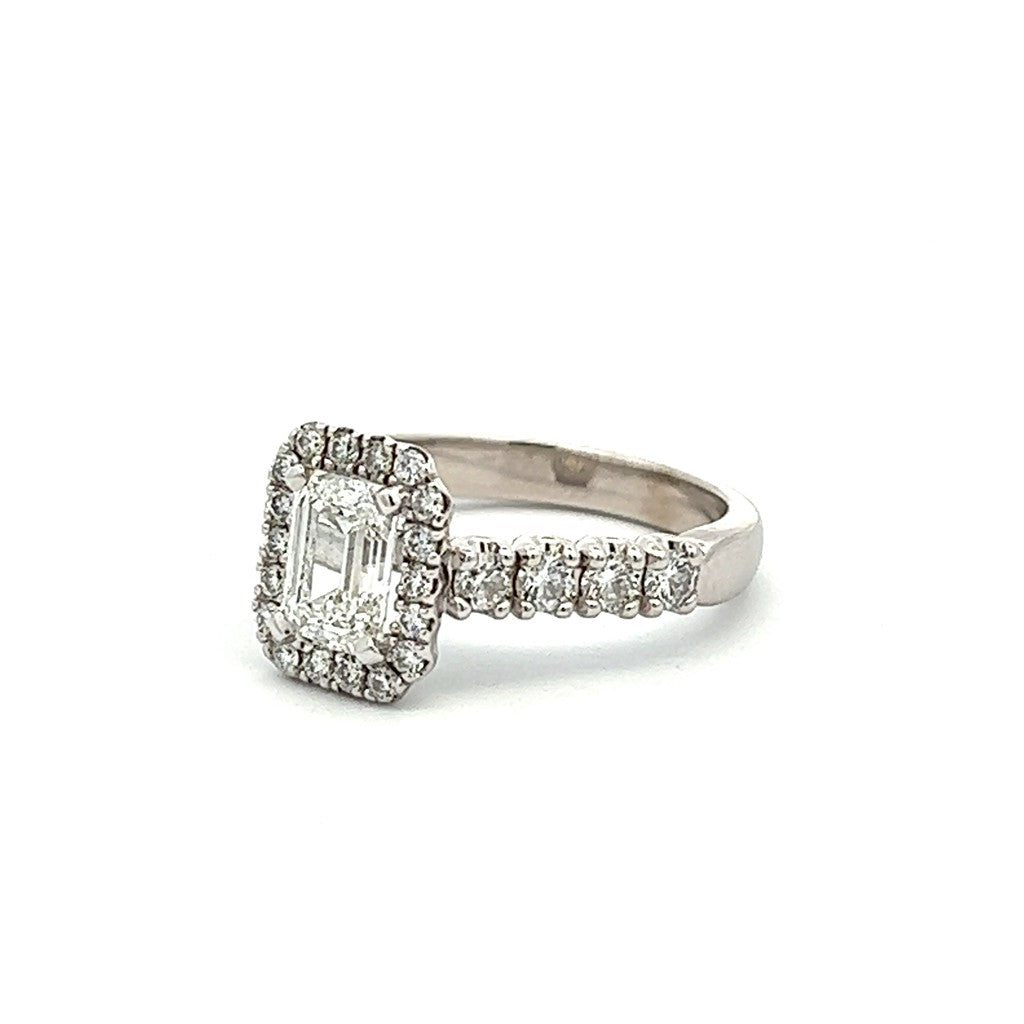 Halo Style Lab Diamond Engagement Ring14 Karat Gold White