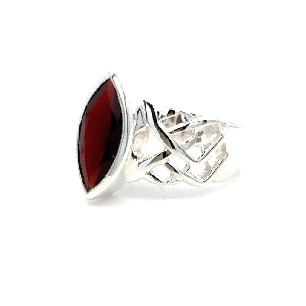 Antique Style Rings Silver with Stones Sterling Silver White with Garnet Mozambique size 8